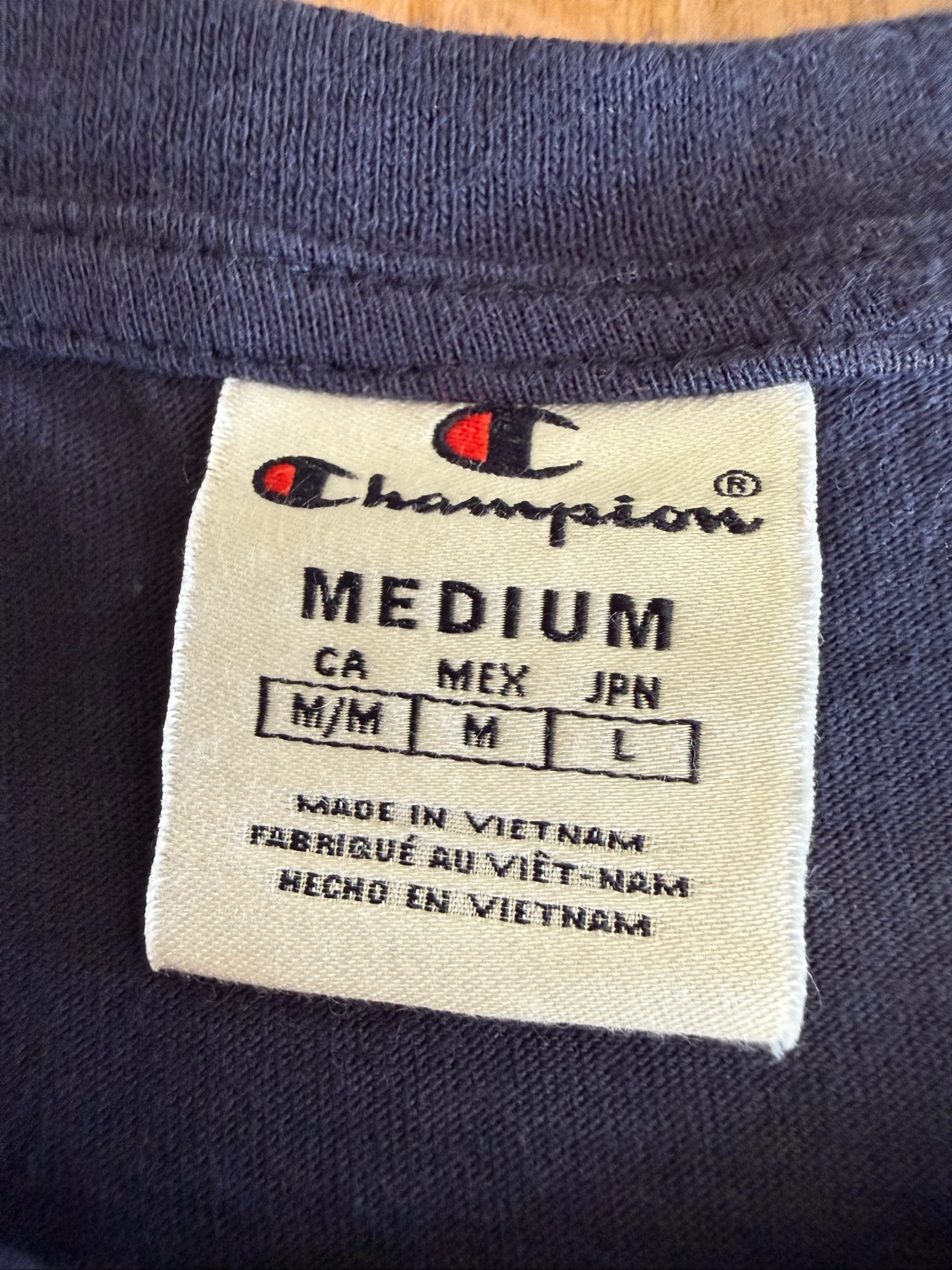Heren T-shirt Champion M Oversize – Marineblauw Rood – Geborduurd – Zeer Goede Staat – photo 6